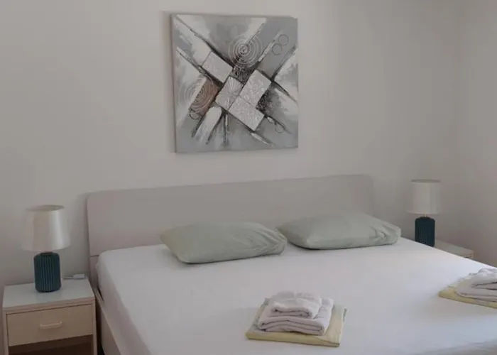 Apartman Zara * زادار